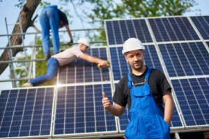 Essential Guide: What to Expect from a Professional Solar Installer Essex Service