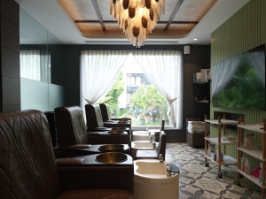 best-hair-salon-in-delhi-madonna-salon