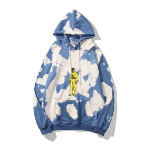 Travis Scott Hoodie spotted on influencers