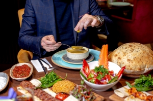 Healthy & Affordable Lunch Services in Lahore – Delicious Meals Delivered Daily