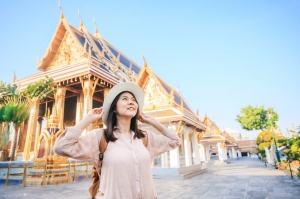Exploring Bangkok’s Luxury Condo Market: What Buyers Should Know