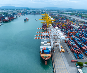 How to Choose the Right Partner for Shipping Services in Dubai