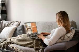 15 Online Business Ideas for Females That Really Work in 2025