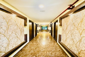 hotels in Newtown Kolkata with swimming pools