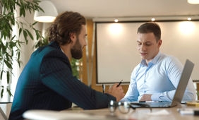 Building Strong Leaders with Customer Service Leadership Training and Corporate Training in Noida