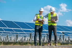 Avoid Common Mistakes: How Solar Permit Services Help Ensure Compliance