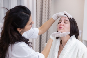 Effective Solutions for Dark Spot Treatment for Face: How to Achieve Clear, Radiant Skin