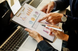 Who Can Provide Assistance with Economics Assignments in Australia?