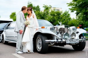 Wedding Bus Rentals That Guarantee On-Time Arrivals
