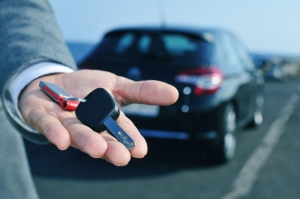 Emergency Car Hire vs Traditional Rentals: Which Is Best in Urgent Situations?