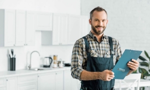 Common Causes of Low Water Pressure & How a Plumber Can Fix Them