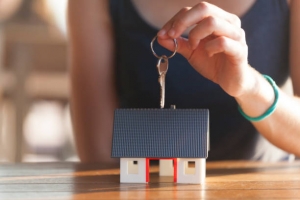Affordable Roof Financing in Parma, OH: How to Replace Your Roof Without Breaking the Bank
