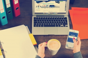 How Can a Social Media Advertising Agency Maintain Consistent Brand Voice Online?