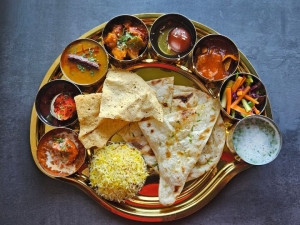 Why Indian Food is Perfect for Sharing