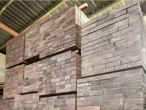 Dibetou Wood: A Complete Guide to Its Properties, Uses, and Value in Modern Design