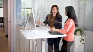 How Using a Standing Desk Can Reduce Back Pain & Improve Posture
