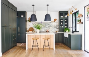 How Do Professional Remodelers Maximize Small Kitchen Spaces?