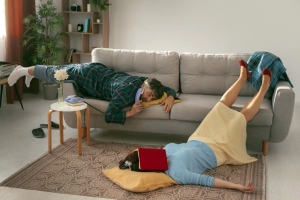 Why You Should Clean Your Carpets & Sofas After Summer