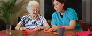 Creative Crafts & Artful Joy: Engaging Activities for Seniors with Limited Mobility