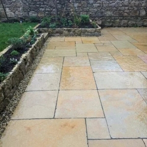 Different Finishes of Slabs of Limestone: Honed, Polished, and Tumbled Explained