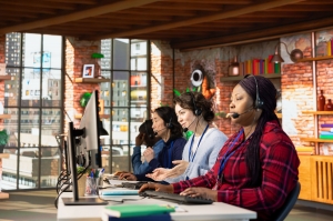 How 24/7 Availability Boosts Customer Trust and Loyalty