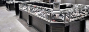 Classic Display Cases For Bongs