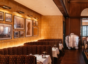 Top Restaurants in Jakarta for Christmas & New Year Dinners.