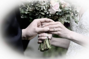 How to Find an Affordable Wedding Officiant Without Sacrificing Your Vision