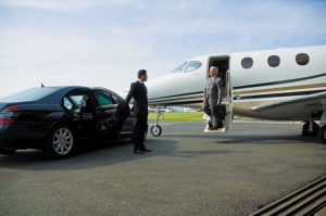 What are the Insider Tips for Smooth and Timely JFK Airport Transfer?