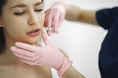 Botox Jaw Reduction Singapore: Sculpt Your Jawline Safely