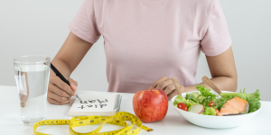 Weight Gain Diet Plans for Underweight Individuals: Expert Guide by Lifestyle Management Dietician in Delhi