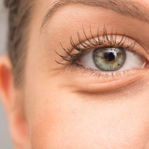 Eyelid Surgery and Makeup: How Your Routine Will Change Post-Procedure