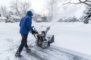 The Ultimate Guide to Top Rated Snow Removal Services in Chicago