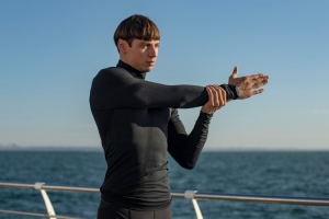 Rashguard Long Sleeve – Say Goodbye to Sunburn and Irritation
