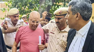 Delhi Baba’s Shocking Chats Show Dubai Sheikh Wanted “Sex Partner”