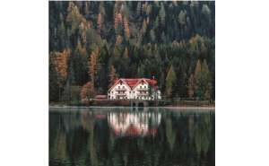 Before the Snow Flies: A Guide to Seasonal Home Insurance and Fall Prep