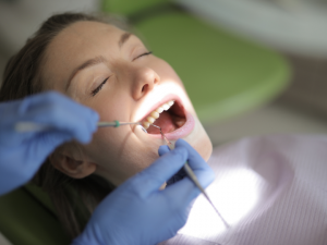 Emergency Dentist for Root Canal Issues: Immediate Action Needed