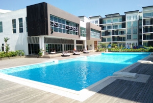 Vinyl Swimming Pool – The Perfect Blend of Luxury, Comfort, and Durability