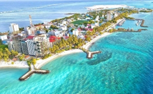 Discovering the 8 Essential Places to Visit on Maafushi Island