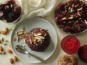 Discover the Unique Textures of Beetroot Halwa in Indian Cuisine