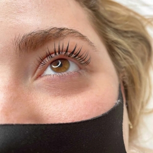 Transform Your Look with Lash Lifts and Brow Wax at Crave Aesthetics, London Ontario