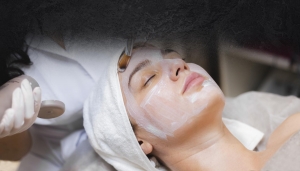 Why You Deserve a Makeover at a Top Style Salon?