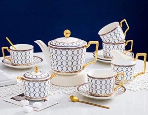 Unique and Beautiful Porcelain Tea Sets to Lift Your Tea Time