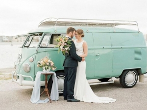 6 Reasons Shuttle Service Beats Carpooling At Weddings