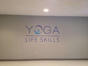 The Role of Indoor Signs for Business in Blountville in Customer Experience