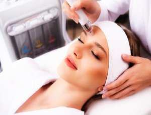 Best Hydrafacial for Anti-Aging: Does It Really Work?