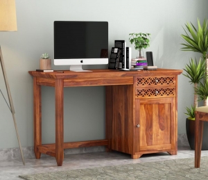The Definitive Guide to Choosing the Ideal Computer Table for Your Needs
