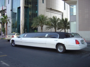 Cedar Valley Limousine – Classic Car Limo Service Toronto