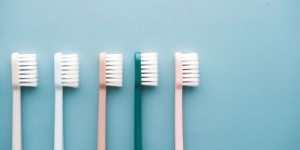 A Complete Guide to Teeth Whitening in Singapore: Procedure, Cost, and Benefits
