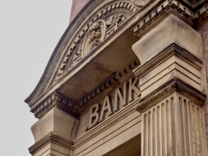 Revolução Bancária 2025: Opiniões de Especialistas por Daniel Dantas
